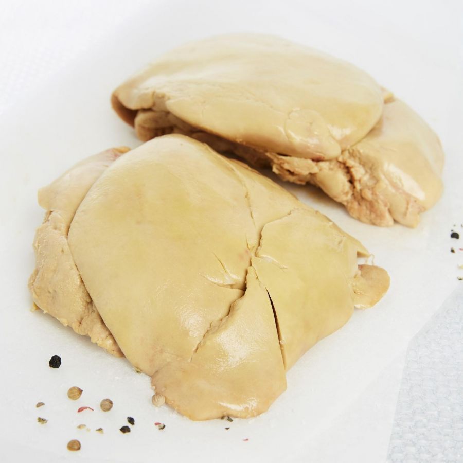 Foie gras de canard resto déveiné sous papier cru